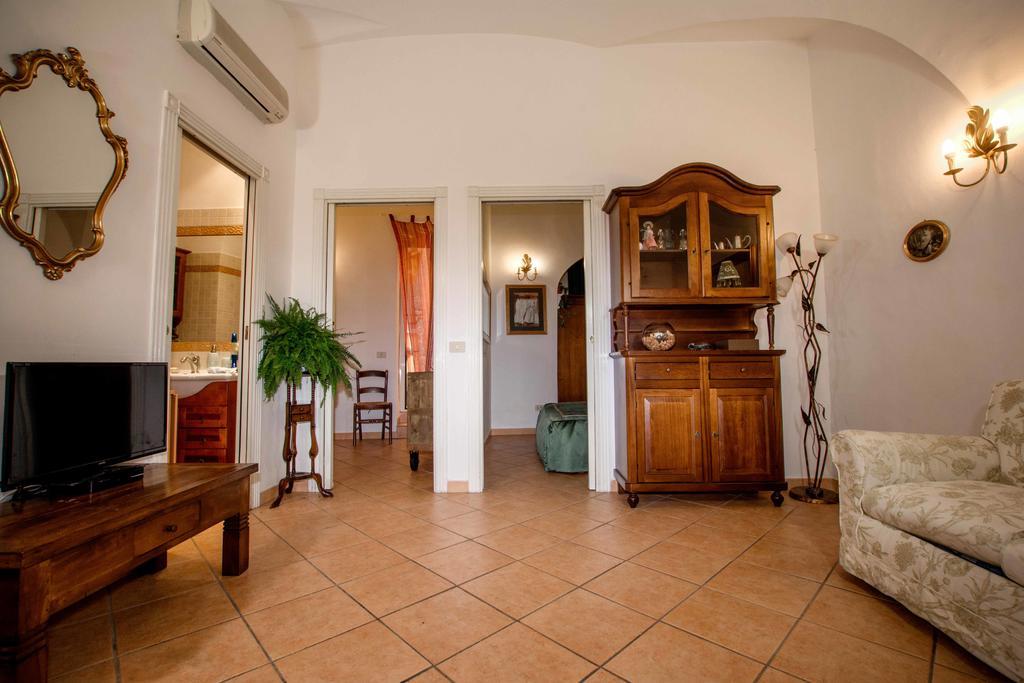 Quattro Cantoni R-Home Рим Номер фото