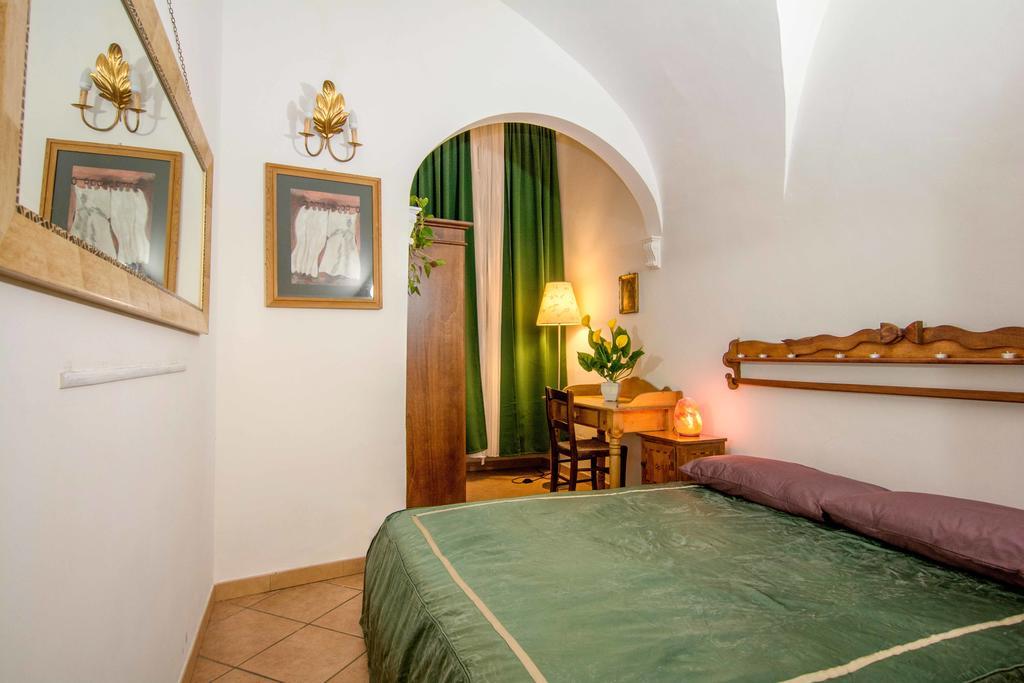 Quattro Cantoni R-Home Рим Номер фото