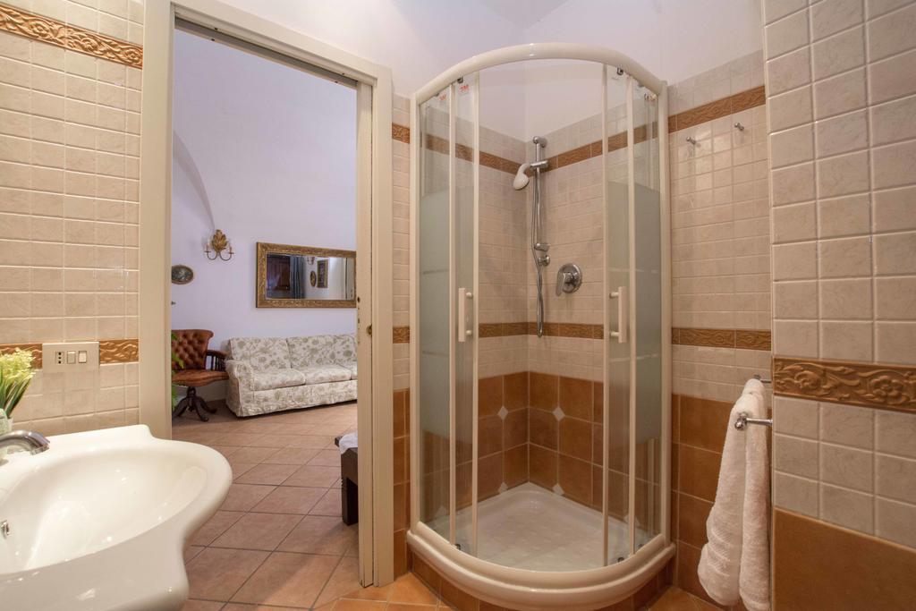 Quattro Cantoni R-Home Рим Номер фото